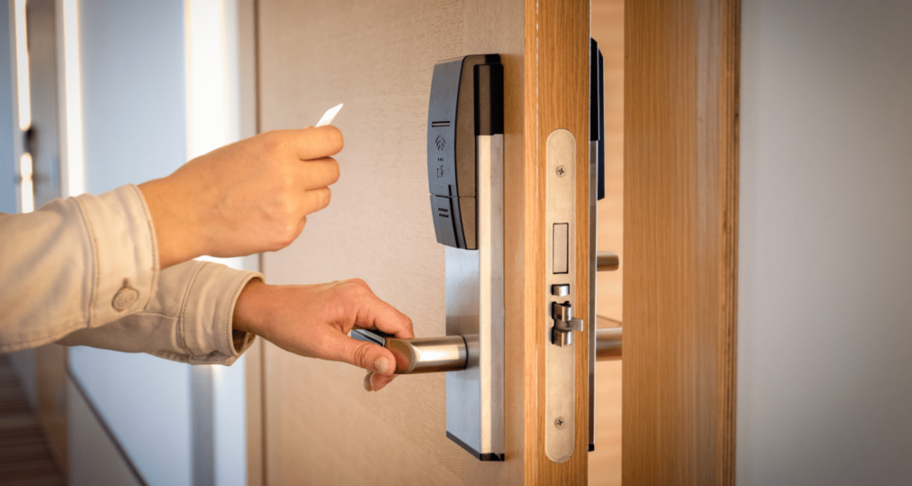 How to Open Hotel Door Without Key Card