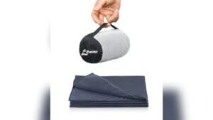 Best Compact Travel Blanket 2026: Top Picks for Ultimate Comfort