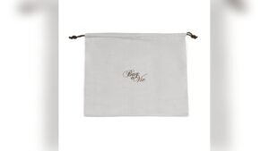 Best Travel Pillow for Petite Women 2026: Top Comfortable Picks